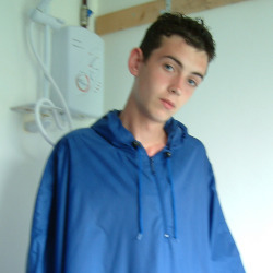 dry hood swimming poncho in the shower